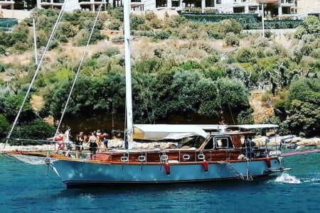 Whatsapp image 2022 06 17 at 13. 54. 52 10 | yacht charter & bareboat rental direct from owners | yachttogo