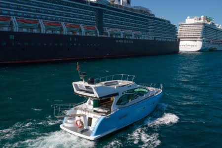 Aura: 10 Pax Hourly Yacht Charter Istanbul 43 Aura: 10 nəfərlik saatlıq yaxta kirayəsi istanbul