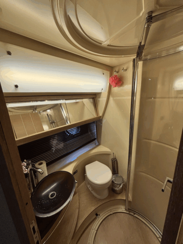 Luna 34: motorna jahta s 3 kabine za 6 osoba, najam u Gocek, Marmaris, za 6 gostiju. .