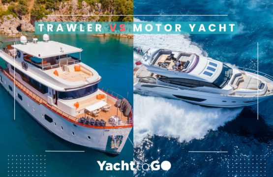 Ein Vergleich zwischen einem Trawler-Verdrängungsrumpf und einem gleitenden Motoryachtrumpf, der sich durch das Wasser bewegt.