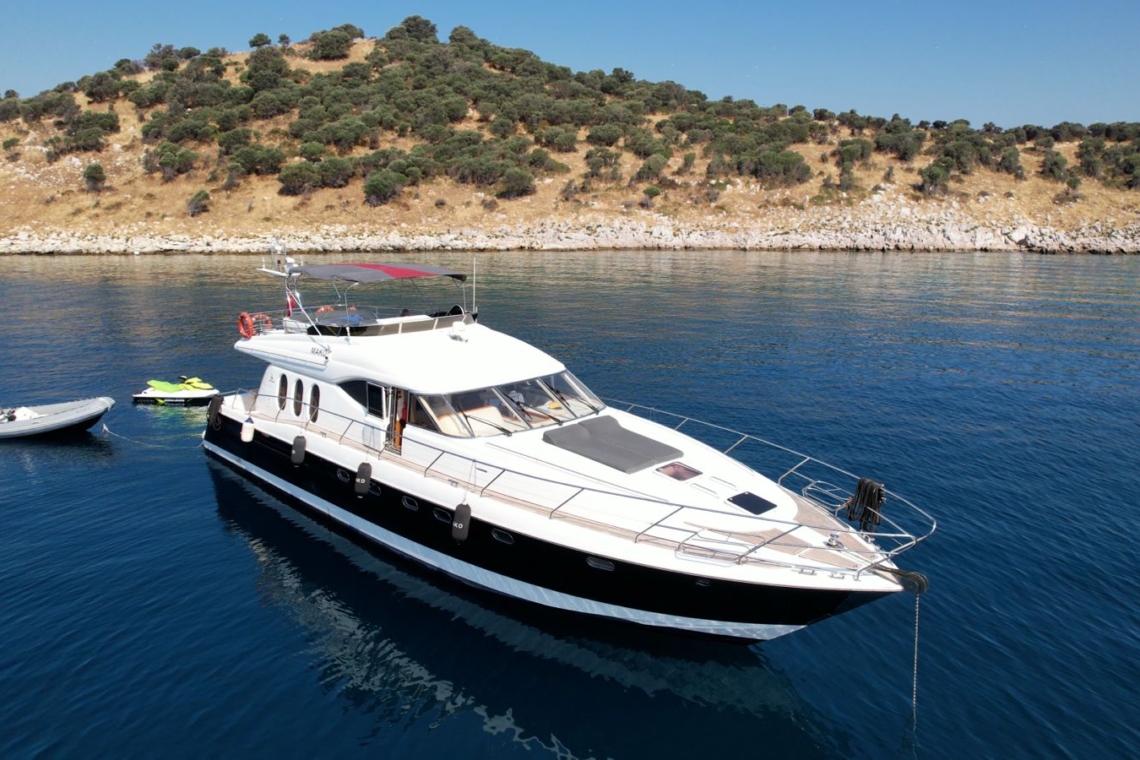 MAKO motor yacht cruising in the turquoise waters of Göcek Turkey
